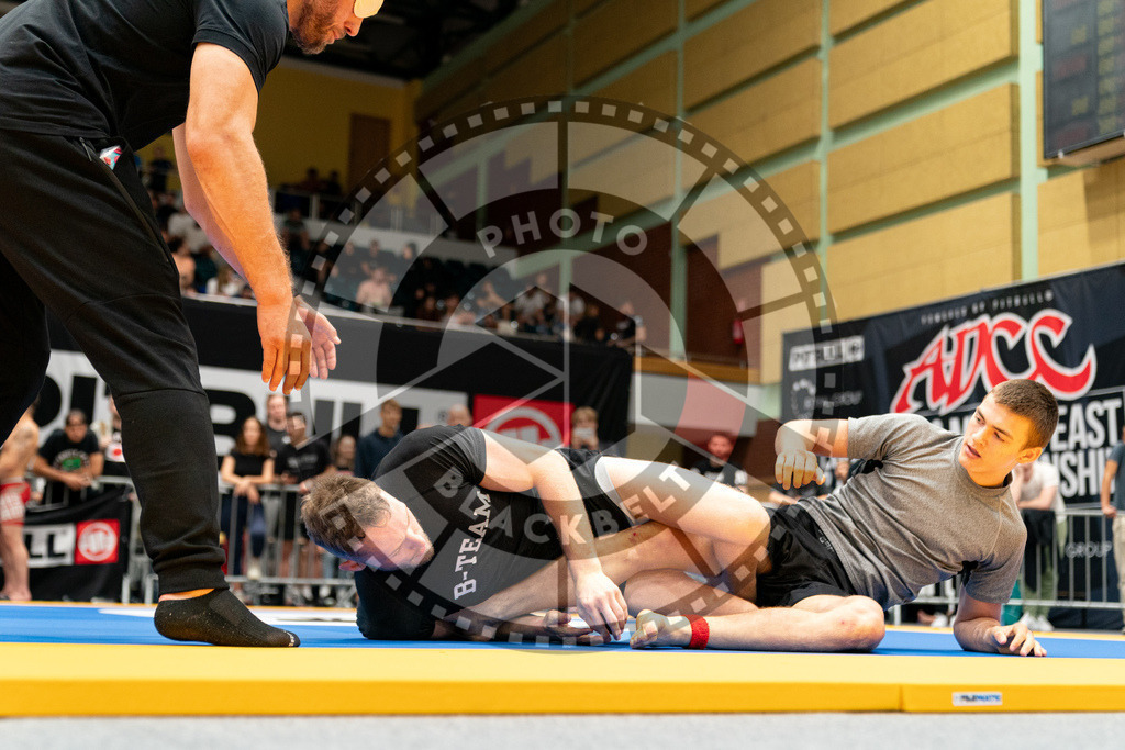 20230916PBB6868 | Fighters compete during the grappling tournement ADCC Trials (European, Middle East and African Championship) in Warsaw, Poland, on September 16, 2023.