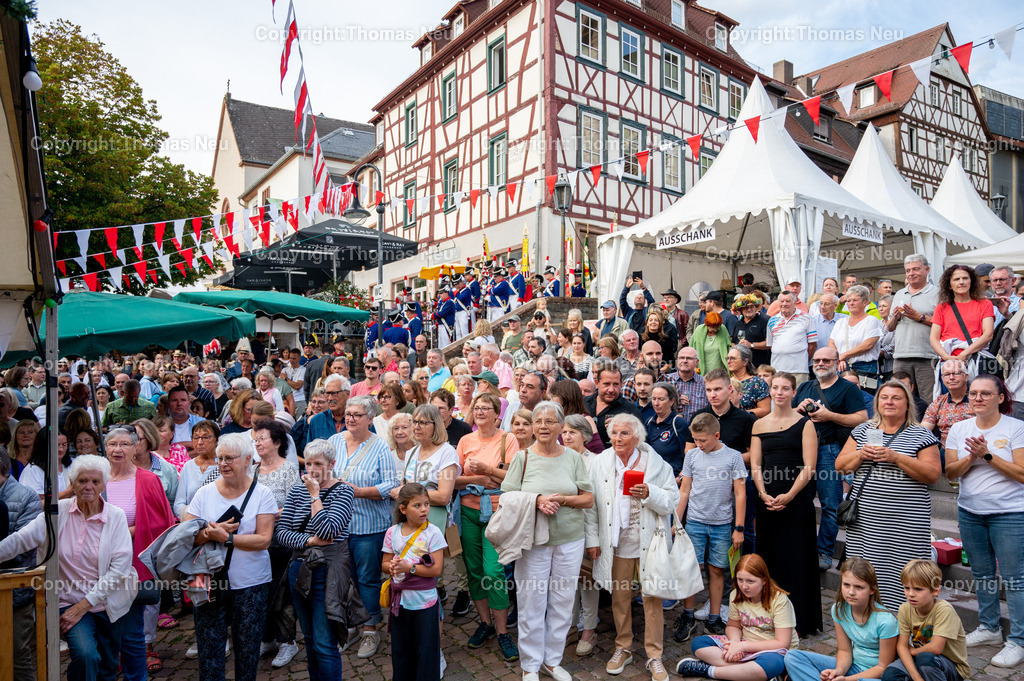 16_Winzerfest-Bensheim | bbe, Bensheim, Winzerfest 2025,  Eröffnung mit Krönung neuer Gebietsweinkönigin, , Bild: Thomas Neu