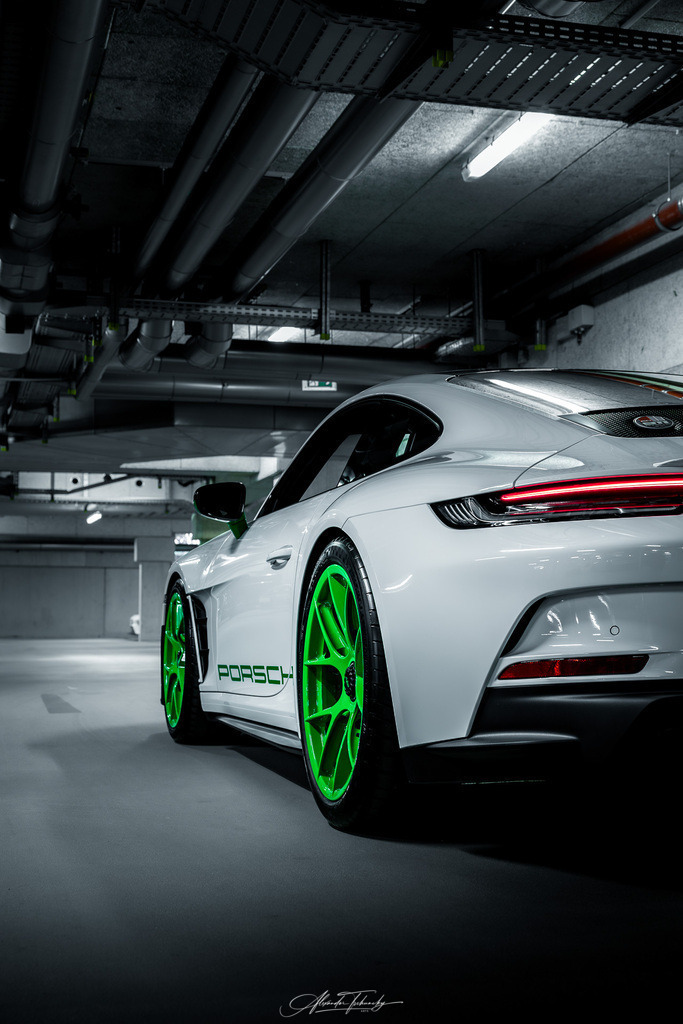 911 ST | Entdecken Sie die faszinierende Welt von Alexander Tschuncky Arts: Kreative Fotografie, atemberaubende Automobilkunst und hochwertiger Bilderdruck. Lassen Sie sich inspirieren! - Realisiert mit Pictrs.com