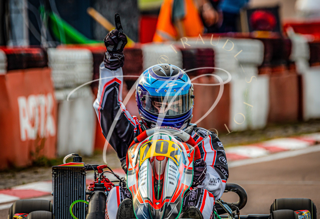 892E73AD-D4A1-415F-88D8-494AFE784CF6 | traudl_s_fotos