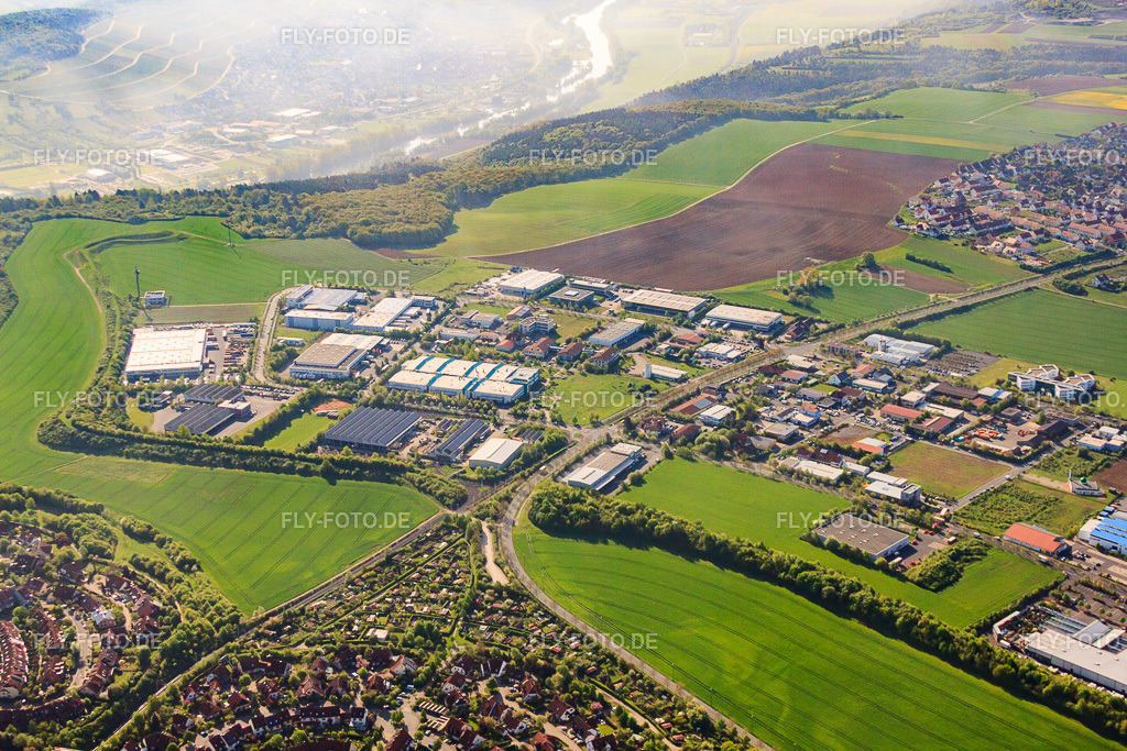 Industriegebiet Delpstraße mit ELEMENTS Würzburg, Eurostyle Systems und Würzburger Straßenbahn Depot https://www.elements-show.de/wuerzburg https://www.eurostyle-systems.fr/ https://www.wuerzburger-strassenbahn.info/ | Luftbild: Industriegebiet Delpstraße mit ELEMENTS Würzburg, Eurostyle Systems und Würzburger Straßenbahn Depot https://www.elements-show.de/wuerzburg https://www.eurostyle-systems.fr/ https://www.wuerzburger-strassenbahn.info/ im Ortsteil Heuchelhof in Würzburg im Bundesland Bayern in Deutschland. Foto: IMG_57059.jpg vom 08.05.2013 durch Werner Riehm/FLY-FOTO.de - Realisiert mit Pictrs.com