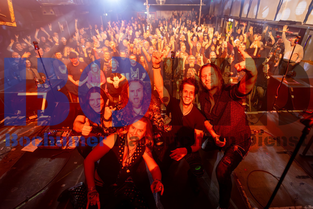 SES_NURDIO20250102-92 | bond - Realisiert mit Pictrs.com