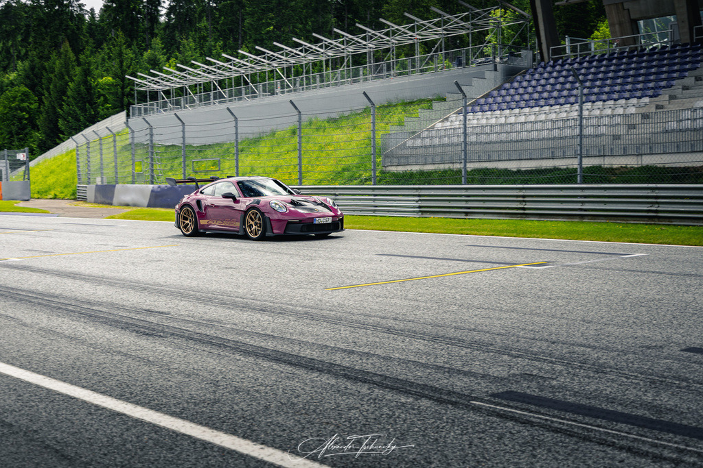 R6AT2480 _Alexander Tschuncky | Entdecken Sie die faszinierende Welt von Alexander Tschuncky Arts: Kreative Fotografie, atemberaubende Automobilkunst und hochwertiger Bilderdruck. Lassen Sie sich inspirieren! - Realisiert mit Pictrs.com