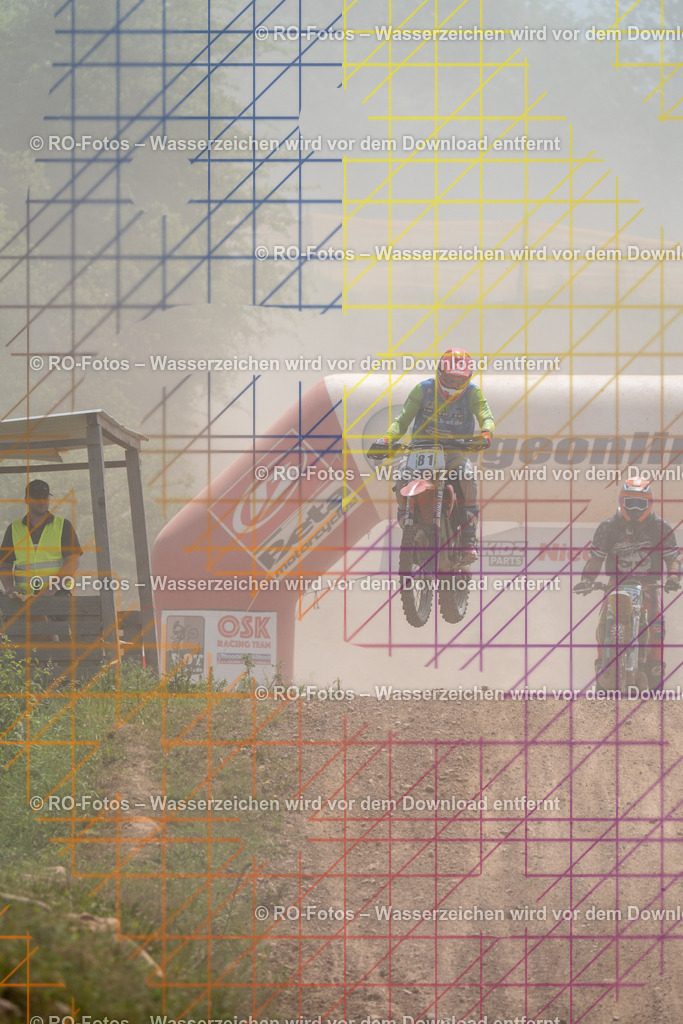 Niederwürzbach 2 Lauf-411 | Sportfotografie von RO-Fotos: Motorsport, Motocross, Enduro, Laufveranstaltungen und Triathlon. Professionelle Fotos von Sportlern und Events. - Realisiert mit Pictrs.com