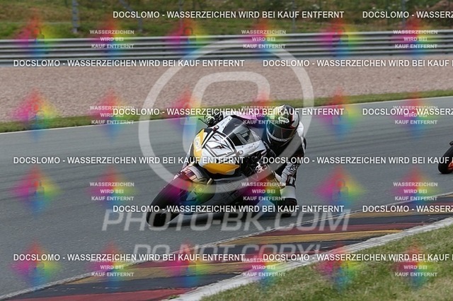 2016-06-30-PBK-3588 | Sportfotografie; SlowMotion; Video; Rennstrecke; Hafeneger; RSE; Speer; Trackday; Motorsportarena; Hockenheimring; Brno; Most; Barcelona; Valencia, Benny; Kaetzmer;