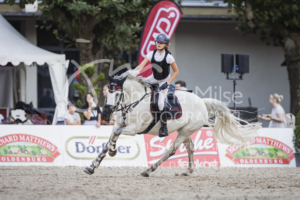 230908_OWLCh_PonyTrophy-472 | Deine schönsten Turniermomente als professionelle Fotos! Entdecke hochwertige Pferdesport-Fotografie im Online-Shop. Jetzt Fotos finden & bestellen!