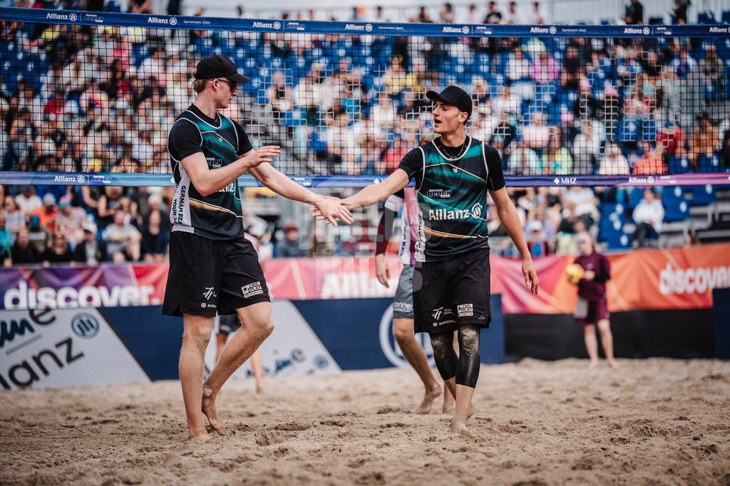 Beachvolleyball | Männer | Deutsche Meisterschaften 2025 Timmendorfer Strand | 05.09.2025 | v.l. Philipp Huster und Max Just