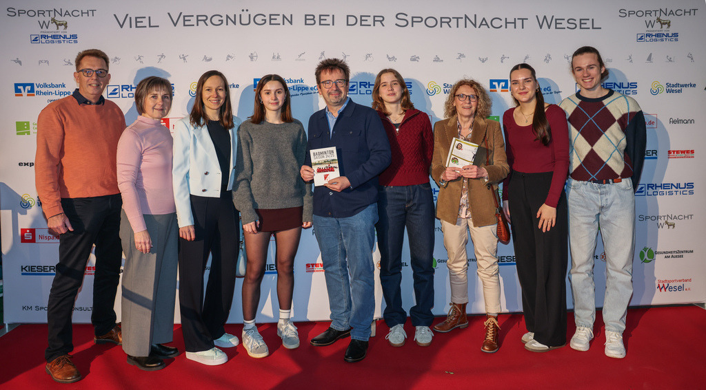 top-top.de250214-137 | Die 3. Weseler SportNacht, die große Sportgala mit Ehrungen der Weseler Sportler des Jahres 2024 findet am Freitag, den 14.02.2025 im Festzelt an der Rheinpromenade statt.Foto: Erwin Pottgiesser