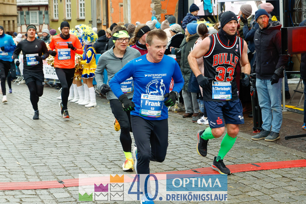 VR Bank Hauptlauf 10km | 40. Optima 3koenigslauf 2026 - Realisiert mit Pictrs.com
