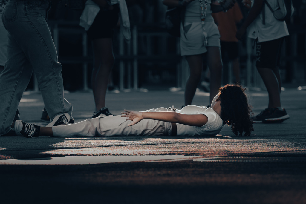 Das Mädchen | Ich bin ein Fotograf aus Berlin und fotografiere aus Spaß an der Freude :) Meinen Motiven setze ich keine thematischen Grenzen. Somit bin ich beispielsweise in der Tierfotografie, Landschaftsfotografie, Sportfotografie sowie Streetphotography anzutreffen.