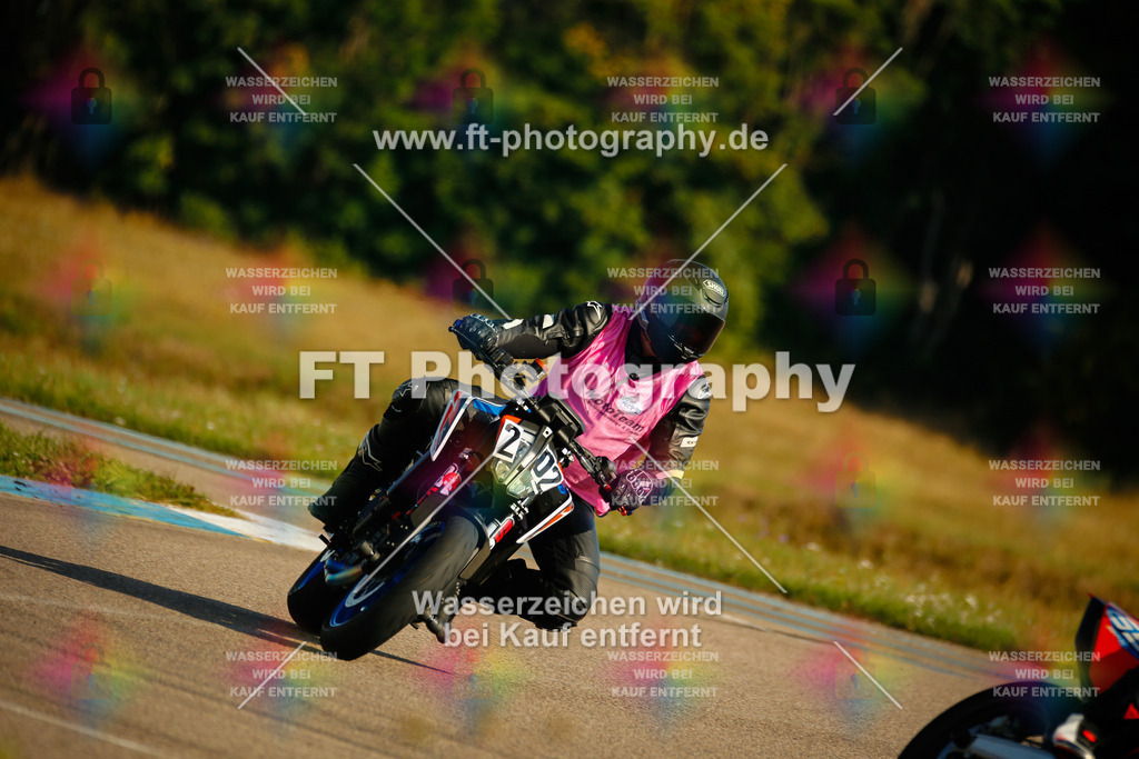 _MOT5683 | Hier findet Ihr Bilder von Touristenfahrten auf der Nürburgring Nordschleife oder von anderen Veranstaltungen die ich besucht habe. Viel Spass beim Durch Schauen 