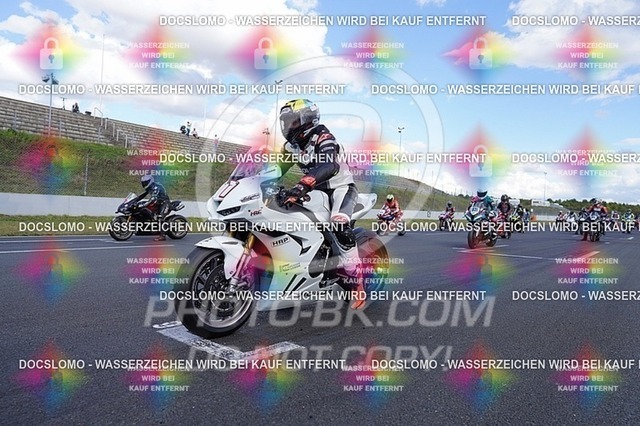 2025_08_30_PBK_21632 | Sportfotografie; SlowMotion; Video; Rennstrecke; Hafeneger; RSE; Speer; Trackday; Motorsportarena; Hockenheimring; Brno; Most; Barcelona; Valencia, Benny; Kaetzmer;