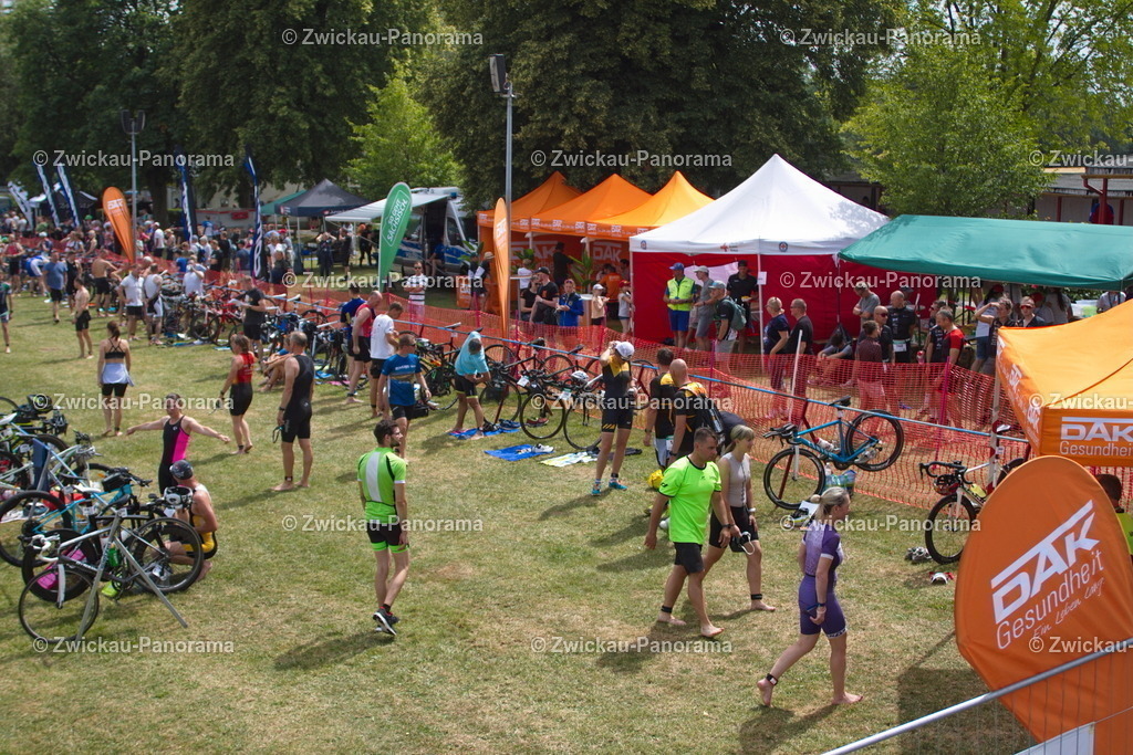 2023_0630_KoberTriathlon_Event0034 | Urban. Natur. Panorama. Luftbild. 
Der Bildershop für aufregende Perspektiven!
Für Deko, Wandbild und Kalender!
Wir bringen LED-Bilder zum Leuchten!
