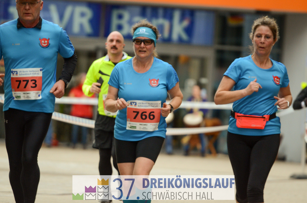 VR Bank Hauptlauf 10000m | 3 Koenigslauf 2023 - Realisiert mit Pictrs.com