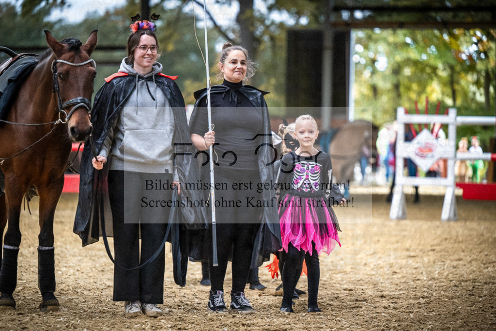 DOS_0022 | Entdecke hochwertige Reitturnierfotos von Foto Oger. Professionell, emotional und authentisch – jetzt Lieblingsmomente im Shop bestellen.Deutschlandweite Turnierfotografie. - Realisiert mit Pictrs.com