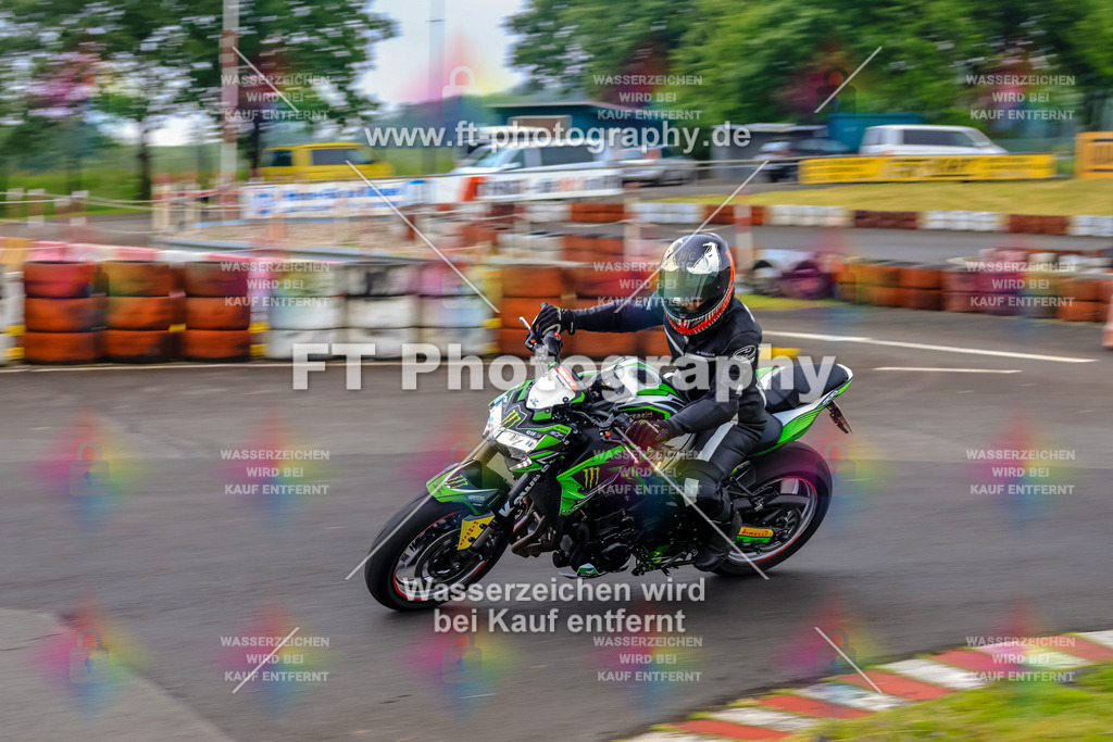 OBK-5448 | Hier findet Ihr Bilder von Touristenfahrten auf der Nürburgring Nordschleife oder von anderen Veranstaltungen die ich besucht habe. Viel Spass beim Durch Schauen 