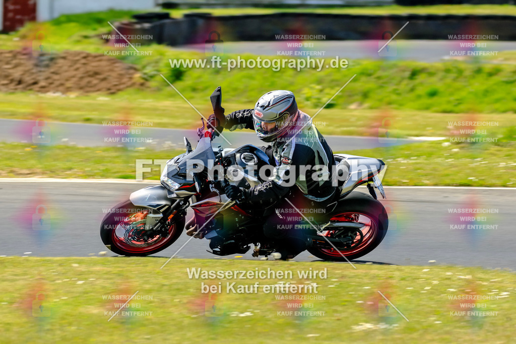 _OTO2080 | Hier findet Ihr Bilder von Touristenfahrten auf der Nürburgring Nordschleife oder von anderen Veranstaltungen die ich besucht habe. Viel Spass beim Durch Schauen 