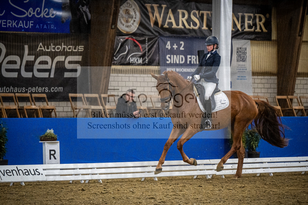 DOS_0930 | Entdecke hochwertige Reitturnierfotos von Foto Oger. Professionell, emotional und authentisch – jetzt Lieblingsmomente im Shop bestellen.Deutschlandweite Turnierfotografie. - Realisiert mit Pictrs.com