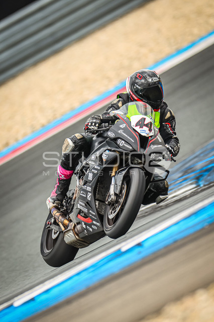 0011-260603ASN-001_11 | Deine Full-Service-Agentur für ✔️Videoproduktionen und ✔️Motorsportfotografie Jetzt Angebot anfragen!