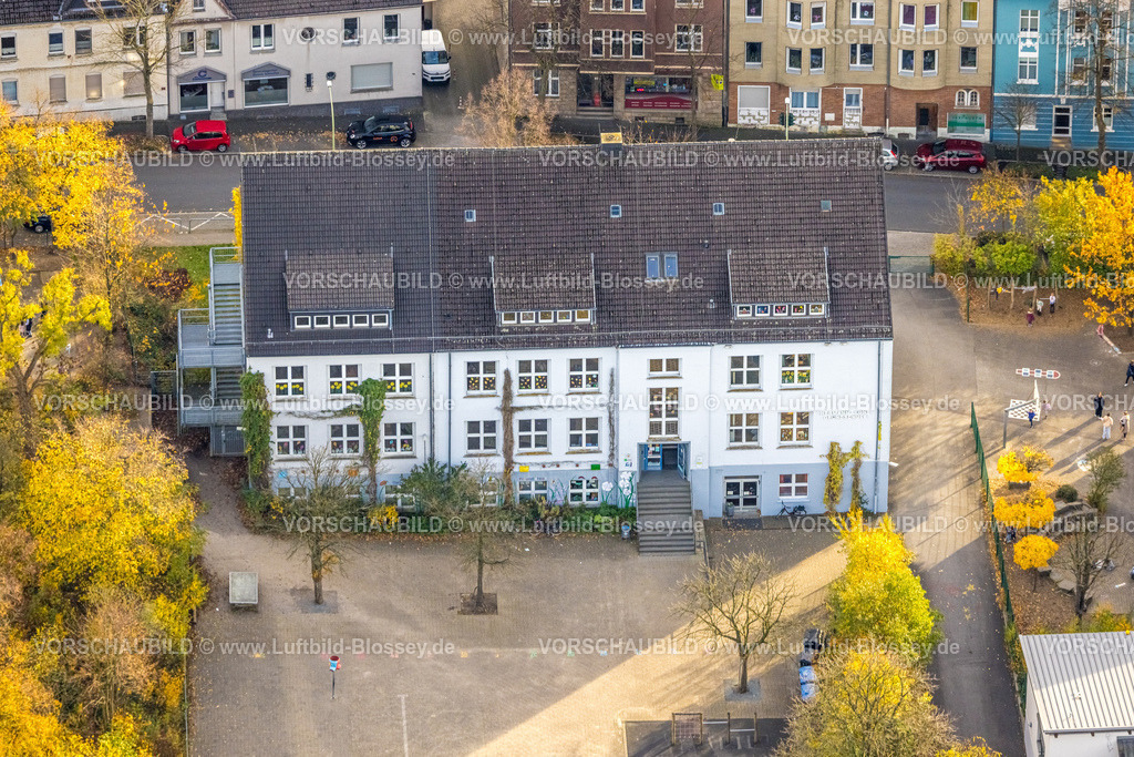 Hagen251102718 | Luftbild, Grundschule Hermann-Löns, herbstliche Bäume, Boele, Hagen, Ruhrgebiet, Nordrhein-Westfalen, Deutschland
