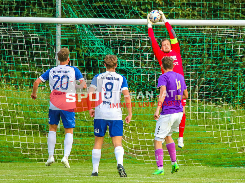 Austria Klagenfurt Amateure - SK Treibach 1-1, Kärntner Liga 2. Runde | Patrick Böck (SK Treibach #23) Manuel Primusch (SK Treibach #20) Lukas Urnik (SK Treibach #8) Austria Klagenfurt Amateure - SK Treibach 1-1 am 08.08.2023 in Brückl
(Sportplatz), Austria, (Photo by Ernst Krawagner sport-fan.at) - Realisiert mit Pictrs.com