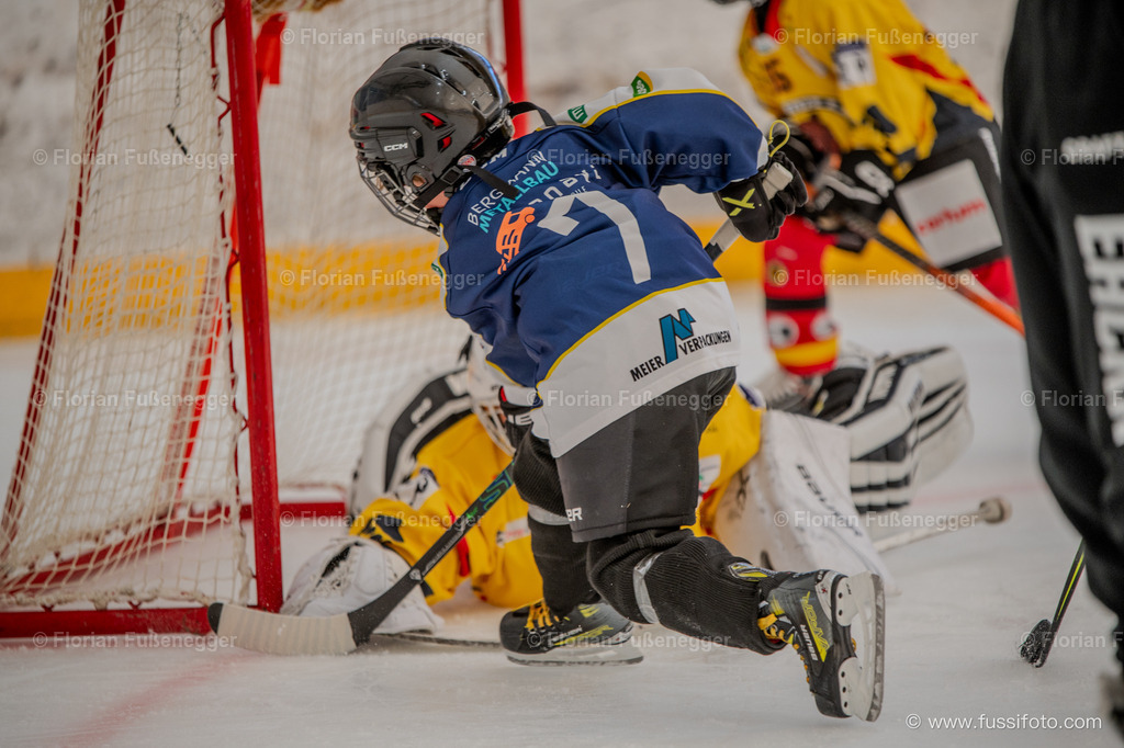 DSC_1058 | "Fussifoto.com – Ihr Ansprechpartner für hochwertige Fotografie! Entdecken Sie kreative Bilder und professionelle Dienstleistungen. Kontaktieren Sie uns für Ihre Projekte!"