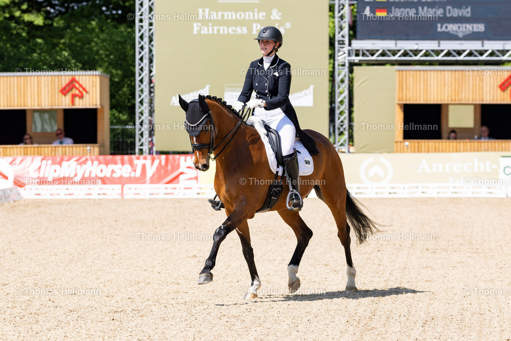TH_568-NICOLAYSEN Cara (GER)_ Sun of my heart_17956 | Deutsches Spring- und Dressur-Derby 2024 am 10.05.24 in Hamburg, 568NICOLAYSEN Cara (GER), Sun of my heart
