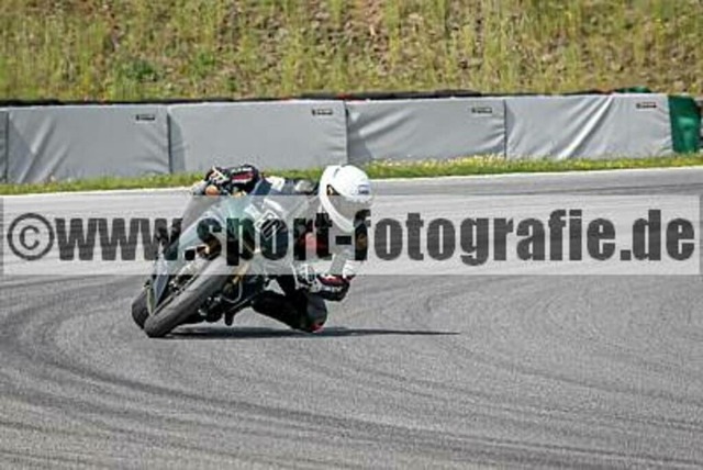 pube0440 | Professionelle Fotos von Sportveranstaltungen, aber auch Hochzeiten und anderen Events. - Realisiert mit Pictrs.com