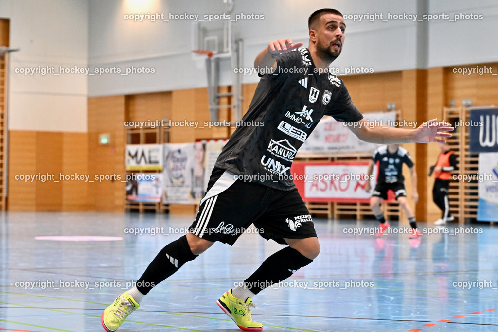 Carinthia Flamengo Futsal Club vs. FC Ljuti Krajisnici | #4 Beldin Duric FC Ljuti Krajisnici, Carinthia Flamengo Futsal Club vs. FC Ljuti Krajisnici, Carinthia Flamengo Fusal Club vs. FC Ljuti Krajisnici am 12.10.2025 in Klagenfurt (Ballspielhalle Viktring), Austria, (Photo by Bernd Stefan)