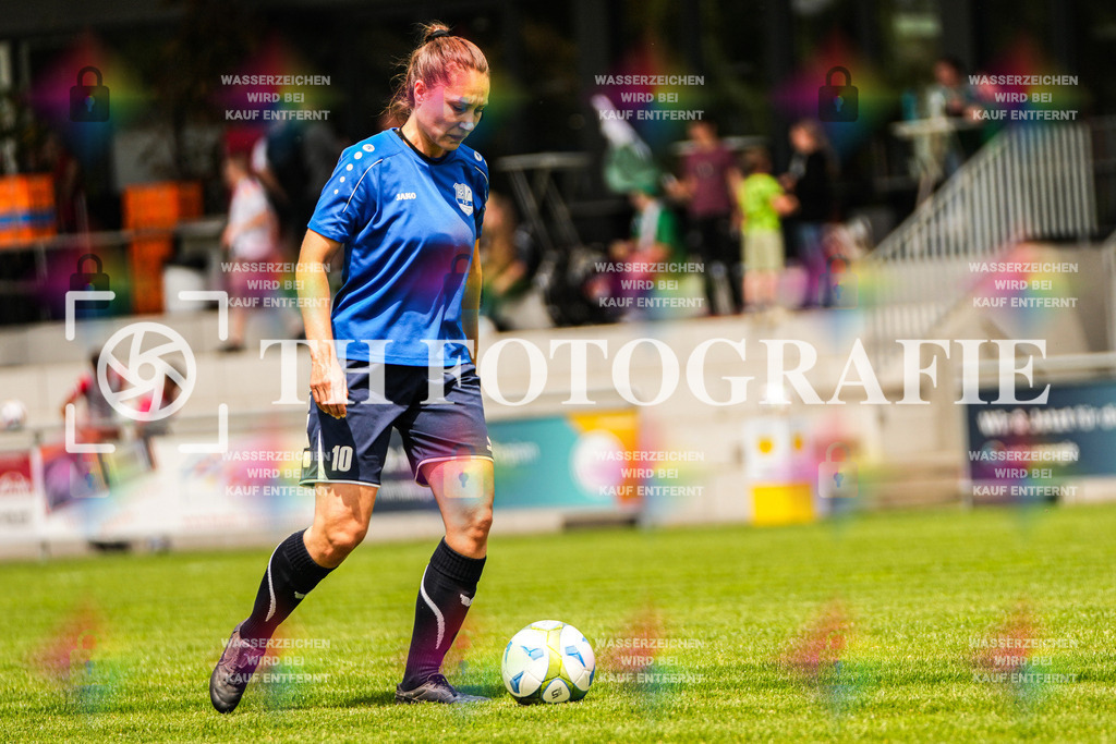 GER, FC Hauingen - SV Waldhaus, Frauen-Fussball, Rothaus Bezirkpokal, Finale, Saison 2024/2025, 29.05.2025 | GER, FC Hauingen - SV Waldhaus, Frauen-Fussball, Rothaus Bezirkpokal, Finale, Saison 2024/2025, 29.05.2025Foto: TH Fotografie/Alessio Bosco