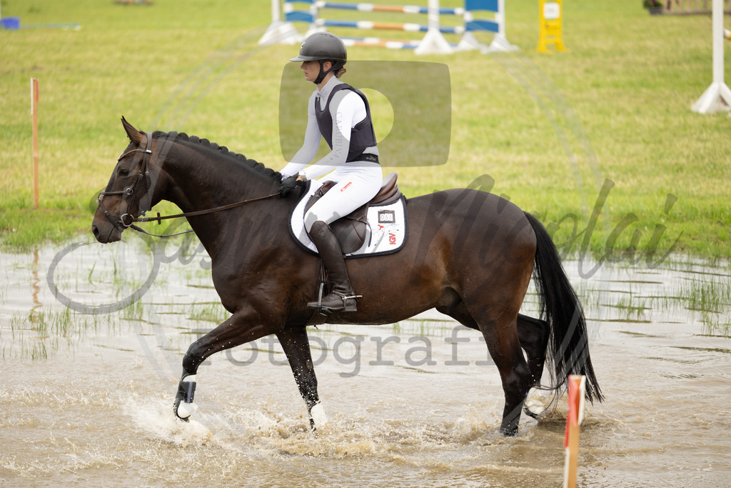 994A2182 | sabrinanicolaifotografie - Realisiert mit Pictrs.com