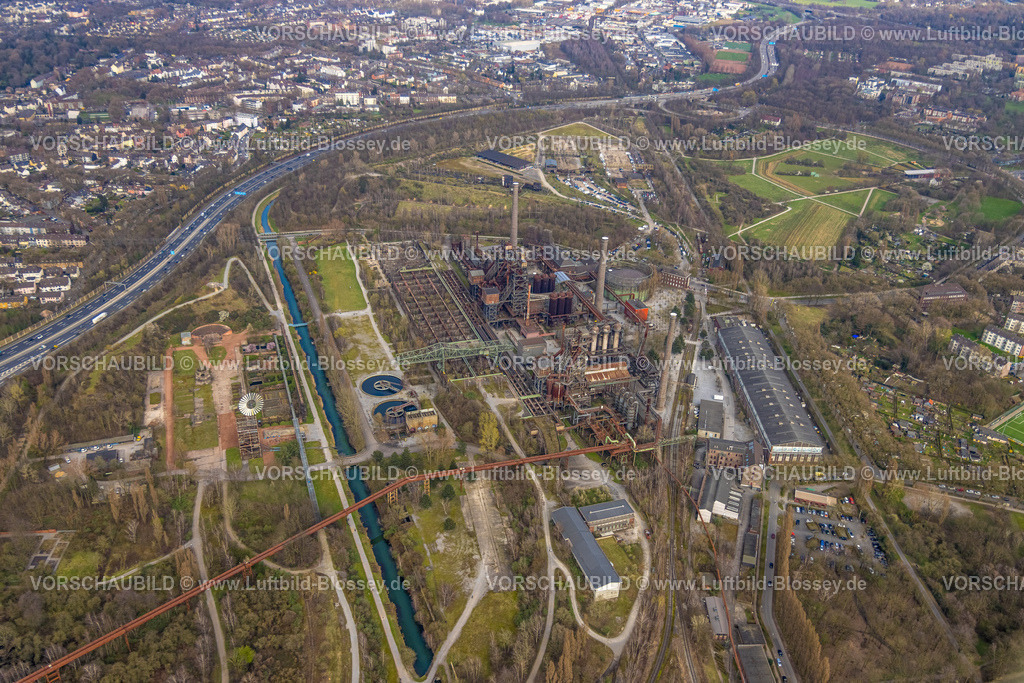 Duisburg240304778 | Luftbild, Landschaftspark Duisburg-Nord, Industrieanlage und Freizeitpark, BAB Autobahn A42 und Fluss Alte Emscher, Obermeiderich, Duisburg, Ruhrgebiet, Nordrhein-Westfalen, Deutschland, Duisburg-N