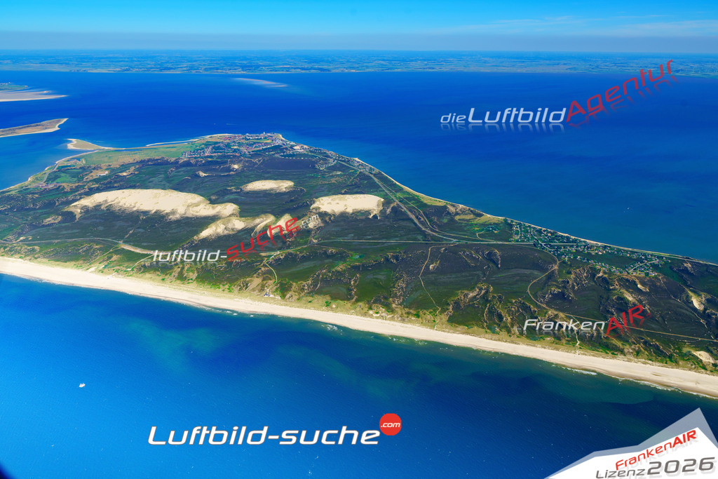Die Luftbildaufnahme Nord - Sylt wurde 2018 mittels Flugzeug (keine Drohne) erstellt. Perfekte Schärfe und Druck- Auflösung- Garantiert!