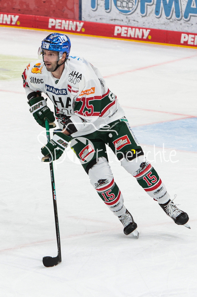 ERC Ingolstadt - Augsburger Panther  | Blaz GREGORC (AEV #15) am Puck