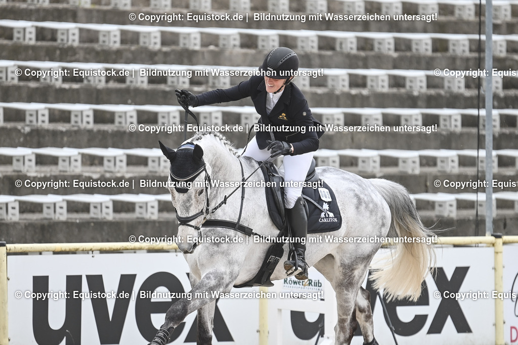 20230514_CCI4_Springen_0368 | equistock