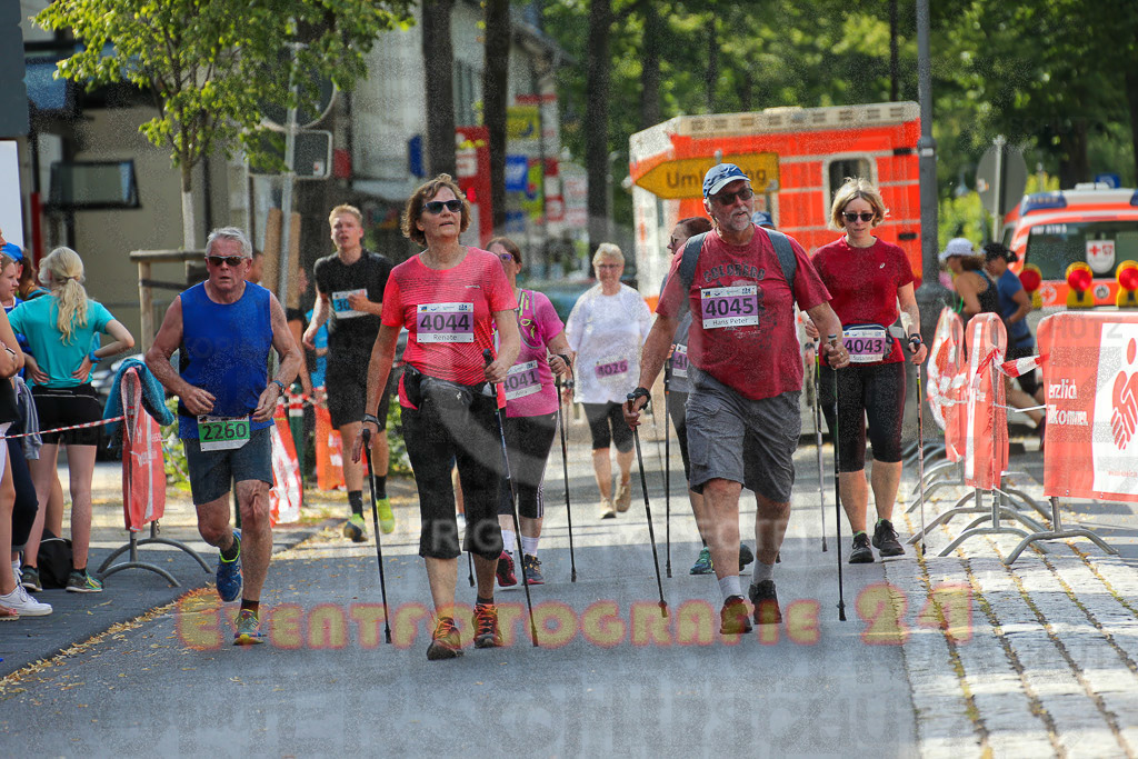 220625_1714_EX1_6460 | Sportfotografie im Rhein-Sieg Kreis, Köln, Bonn, NRW, Rheinland Pfalz, Hessen, etc. Unser Tätigkeitsfeld umfasst den Laufsport vom Volkslauf über den Marathon, Duathlon, Triathon bis zum Ultralauf wie Kölnpfad Ultra oder Schindertrail.