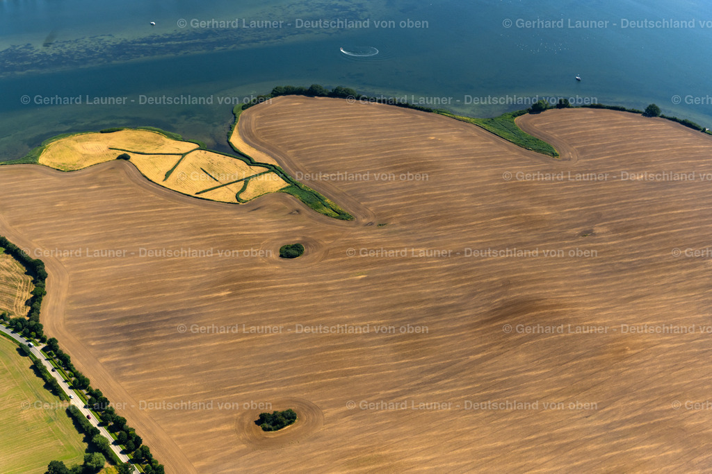 4037735 | Feldstrukturen an der Ostseeküste bei Wormshöft