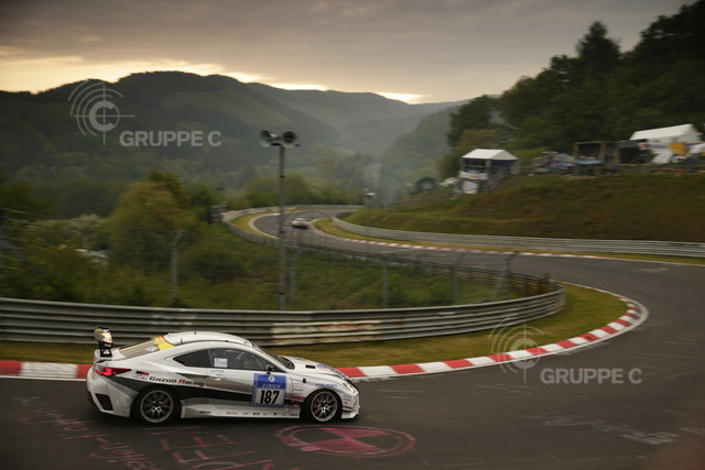 Motorsports / 24 Stunden Nürburgring 2015, Nürburgring-Nordschleife, GER | 24 Stunden Nürburgring 2015, Nürburgring-NordschleifeFoto: Gruppe C GmbH - Realisiert mit Pictrs.com