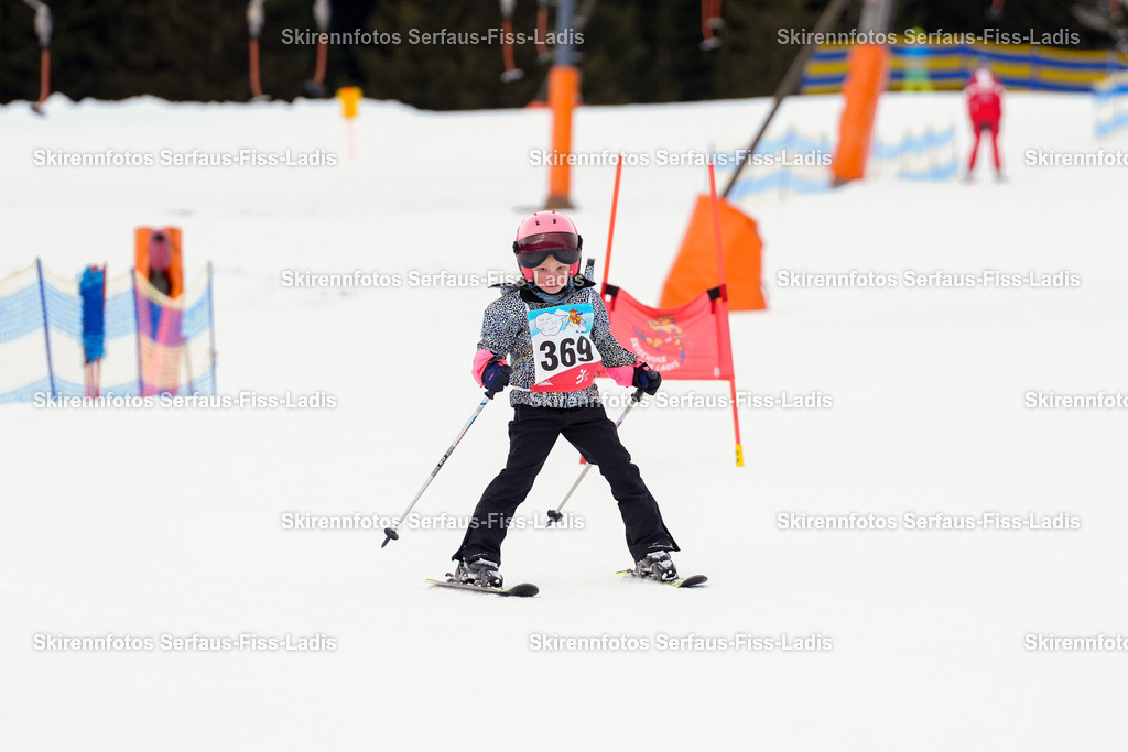 SRF_02.01.2026_0582 | Skirennfotos,Serfaus,Fiss,Ladis,Kinderskirennen,Winter,Tirol,Oberland,skirace,SFL,feelfree,weil wir's genießen,ski,Ski,skifahren,Sonnenplateau, - Realisiert mit Pictrs.com