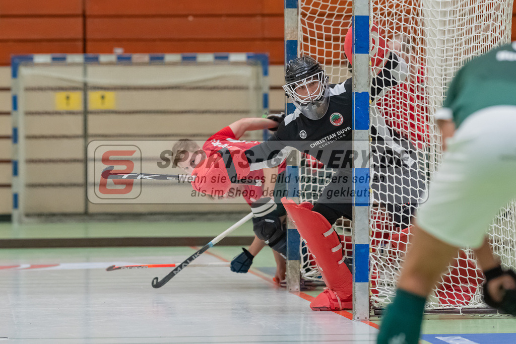 HK_20230108_102472 | 1. Bundesliga ( Halle ) Herren Crefelder HTC - Uhlenhorst Mülheim am 8.1.2023 Crefelder HTC  ( CHTC ), Krefeld , Joshua Onyekwue Nnaji Torwart ( Crefelder HTC #29 )