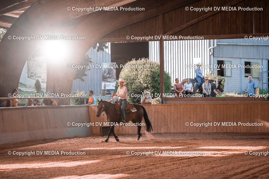 NE201323 | dv-media-shop - Realisiert mit Pictrs.com