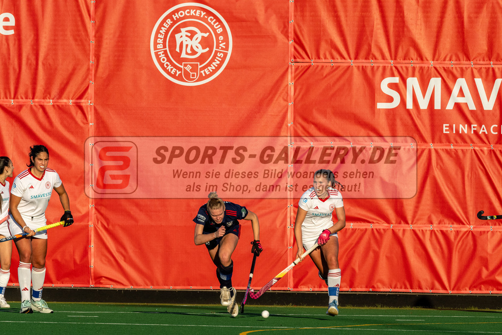 BHC Damen - DHC 3-4 3.11.24 SG-1577 | Hockey,Sport,Fieldhockey,1.Bundesliga,2.Bundesliga,Sportfotografie,Shop,Sportphotography,Feldhockey,Hockeyliga
