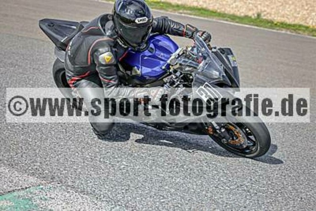 pube2201 | Professionelle Fotos von Sportveranstaltungen, aber auch Hochzeiten und anderen Events. - Realisiert mit Pictrs.com