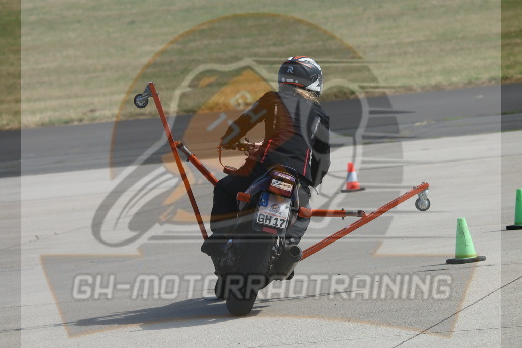 IMG_3608 | gh-motorradtraining-foto.de - Realisiert mit Pictrs.com