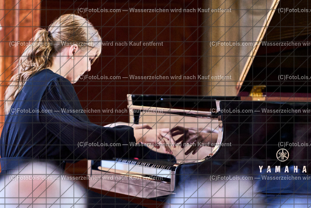 ALP9339_XXXX-Chopin-Festival_Sacharzewska Kamila | (C)FotoLois.com, Alois Spandl. XXXX. Chopin-Festival in der Kartause Gaming, Kozert 'Junge Meisterpianistinnen' mit Kamila Sacharzewska (Polen) und Mitra Kotte (Wien), Sa 17. August 2024.