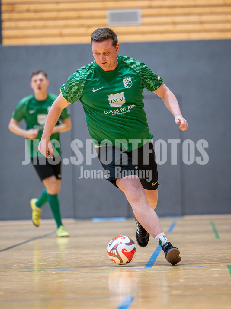 Sportler gegen Hunger I 3. Herren TuS Lutten I 0965 | jns.sportfotos - Realisiert mit Pictrs.com