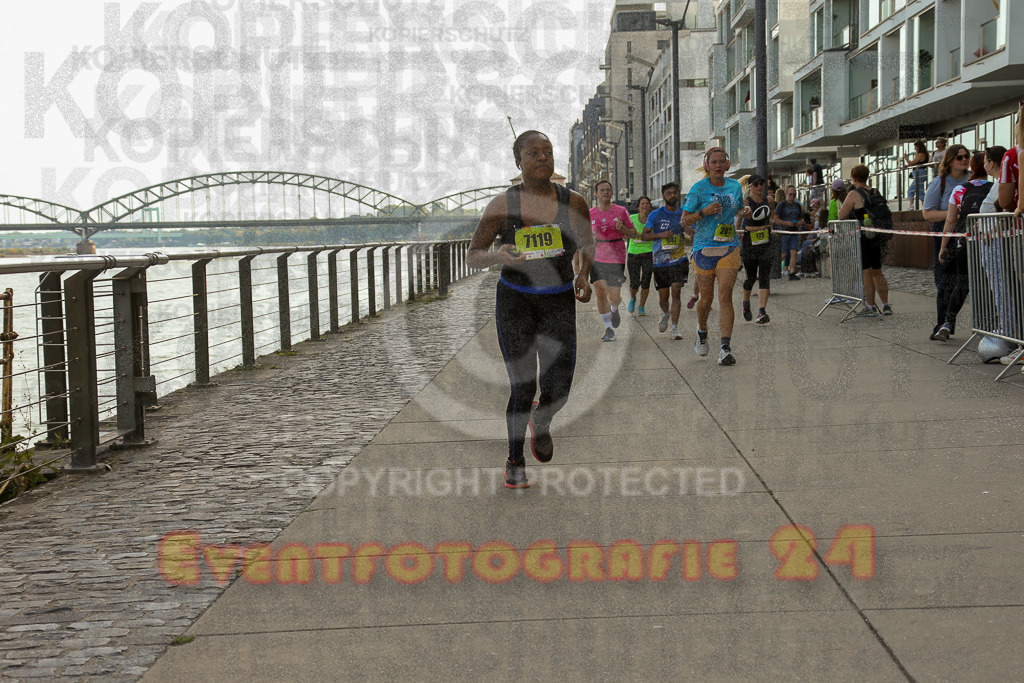 250920_1452_EX1_7968 | Sportfotografie im Rhein-Sieg Kreis, Köln, Bonn, NRW, Rheinland Pfalz, Hessen, etc. Unser Tätigkeitsfeld umfasst den Laufsport vom Volkslauf über den Marathon, Duathlon, Triathon bis zum Ultralauf wie Kölnpfad Ultra oder Schindertrail.