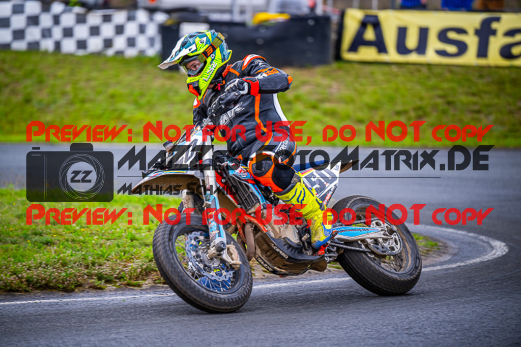 MaZZes_FotoMatrix_230812_1900 | S4