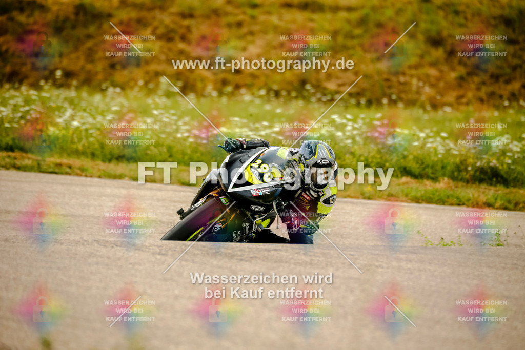 Chambley Juli-0764 | Hier findet Ihr Bilder von Touristenfahrten auf der Nürburgring Nordschleife oder von anderen Veranstaltungen die ich besucht habe. Viel Spass beim Durch Schauen 