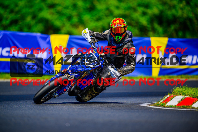 MaZZes_FotoMatrix_240511_6007705_4522 | S4